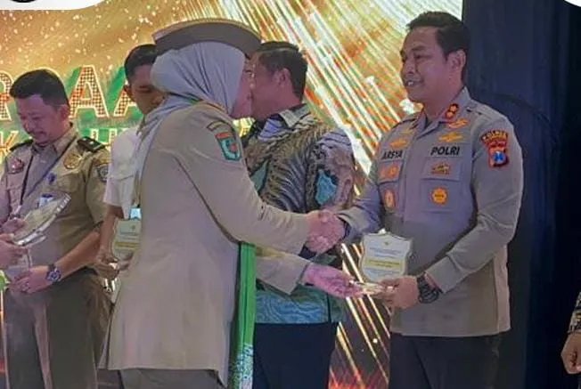 Berhasil Ungkap Kasus PMI Ilegal, Polres Tulungagung Raih Penghargaan Dari Kementerian Tenaga Kerja RI