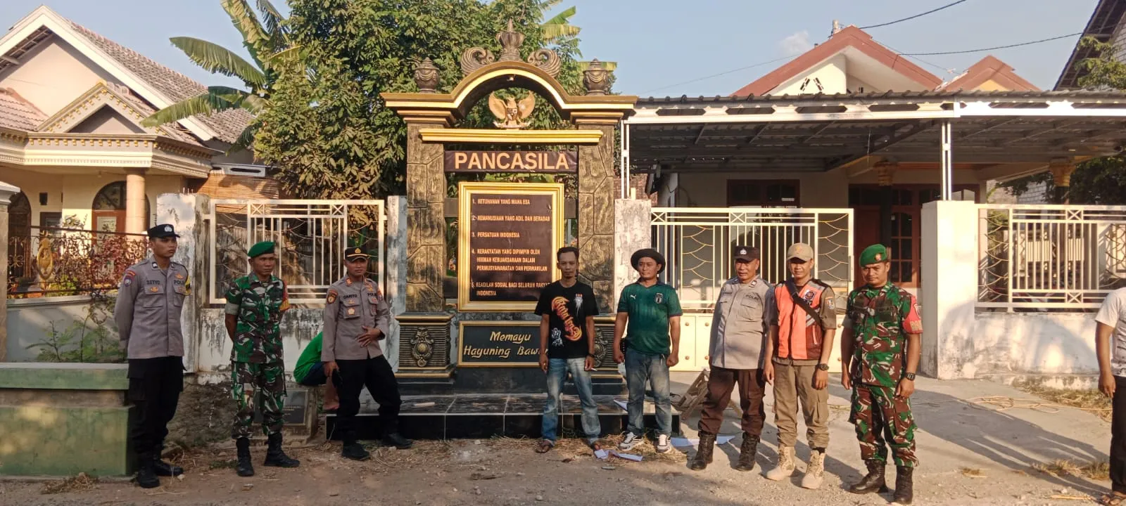 Cegah Konflik Antar Perguruan Silat, Tugu PSHT di Kecamatan Palang Disulap Jadi Tugu Pancasila