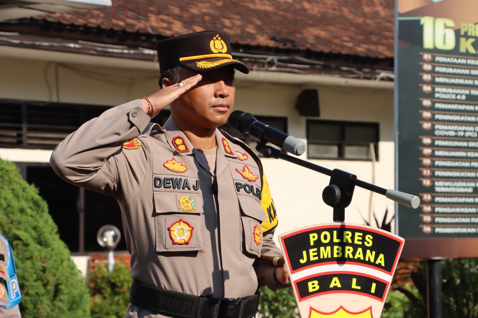 Upacara Korp Raport dan Pemberian Penghargaan di Polres Jembrana, Puncak Kenaikan Pangkat Perwira Pengabdian