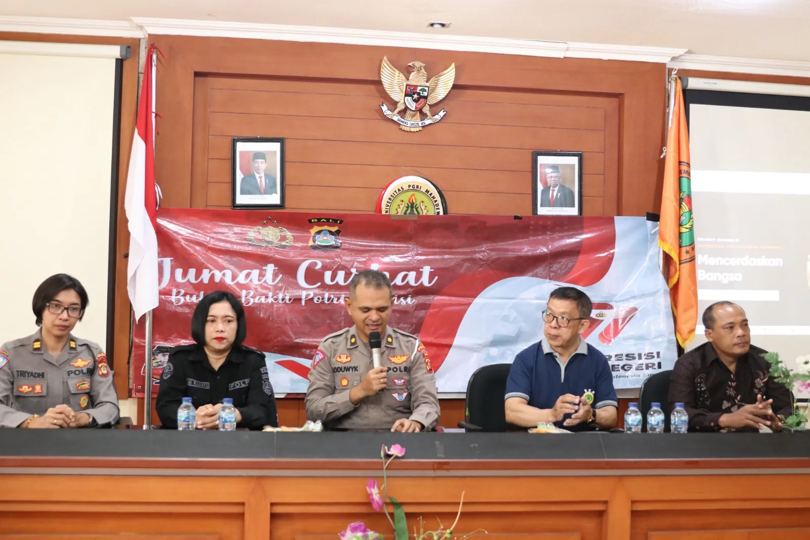 Jumat Curhat, Polda Bali Adakan Tanya Jawab Dengan Mahasiswa Kampus IKIP PGRI Bali