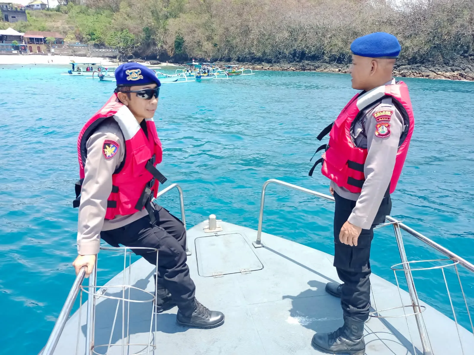 Polairud Patroli di Perairan Karangasem Terkait Pelaksanaan KTT AIS 2023