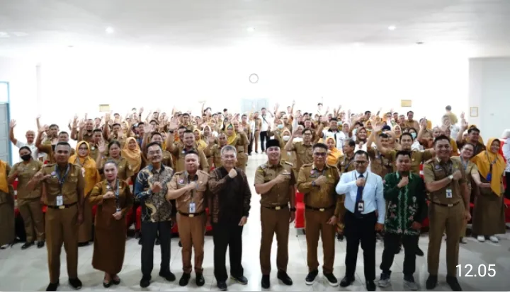 Wakil Bupati Kapuas Hulu Buka Workshop Pemahaman Instrumen dan Standar Akreditasi Puskesmas se-Kabupaten Kapuas Hulu