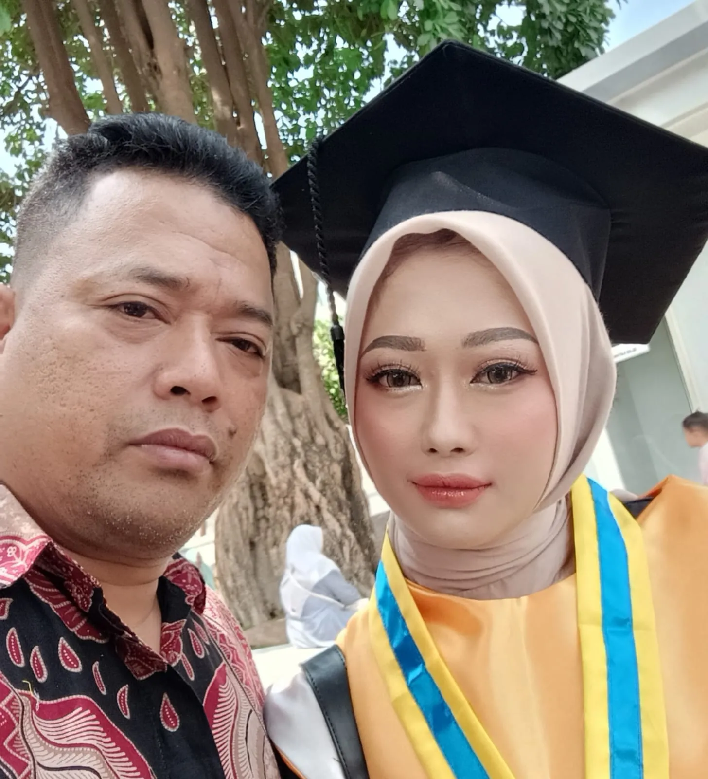 Kiya Pasha Hasanah Akhirnya Berhasil Lulus dan Ikuti Wisuda Dengan Nilai Cumlaude