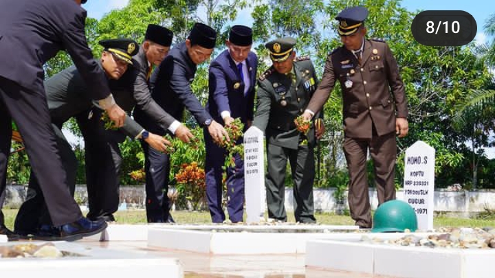 Fransiskus Diaan Menjadi Irup Pada Upacara Peringatan Hari Pahlawan