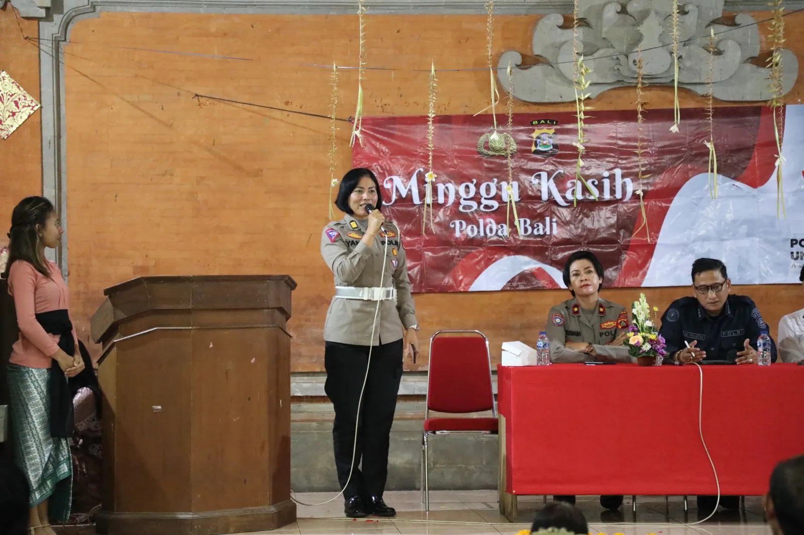 Minggu Kasih, Polda Bali Datangi Yayasan Duta Bina Bhuana