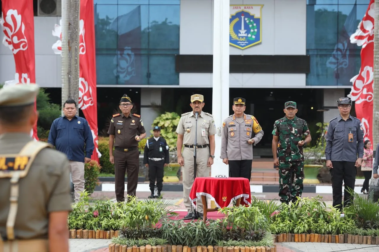 Kapolres Metro Jakarta Timur Hadiri Apel Kesiapan dan Deklarasi Pemilu Damai 2024 Tingkat Kota Administrasi Jakarta Timur