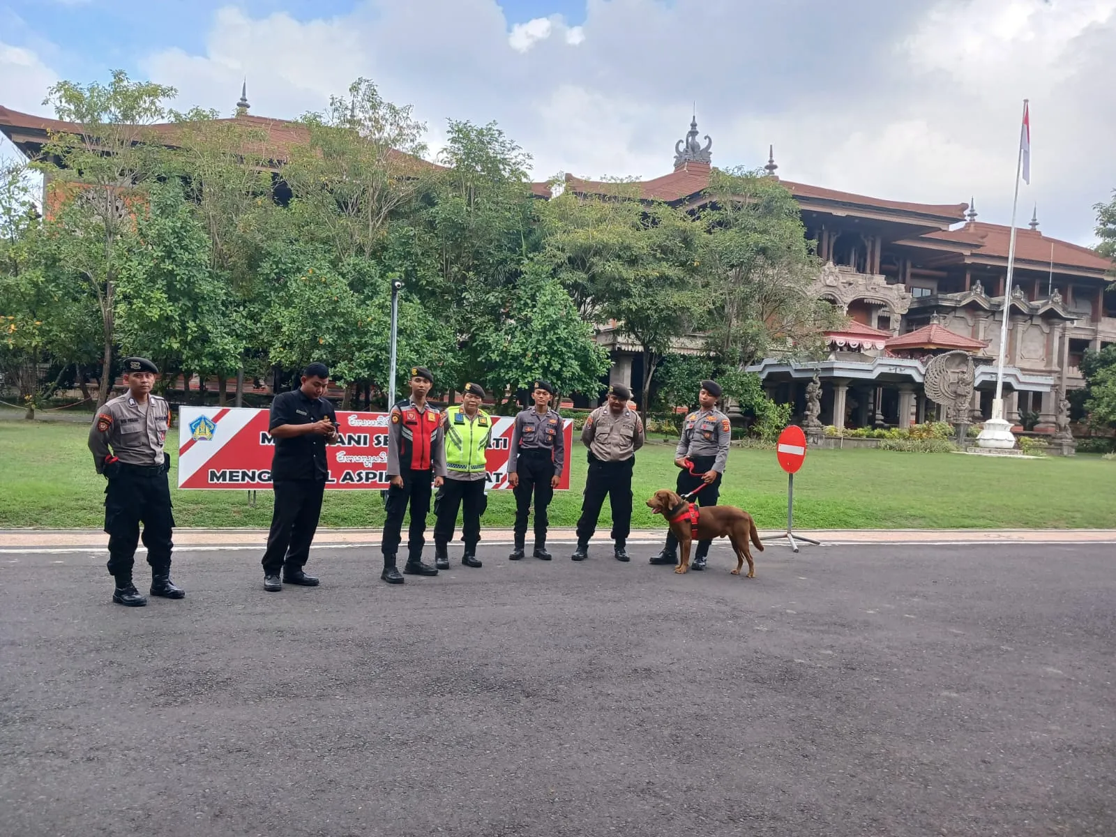 Operasi Mantap Brata Agung 2023, Satgas 2 Preventif Polda Bali Patroli ke Kantor DPRD Provinsi Bali