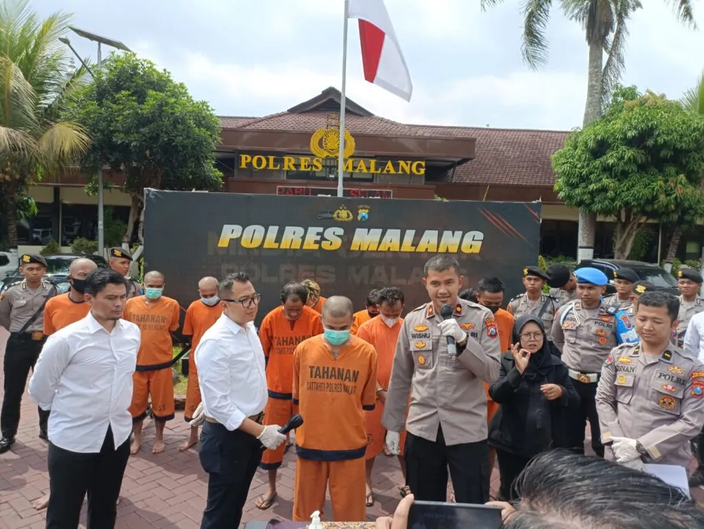 Keberhasilan Polres Malang Mengungkap 18 Kasus Kriminal Serta Mengamankan 10 Tersangka, Selama Periode Bulan November 2023