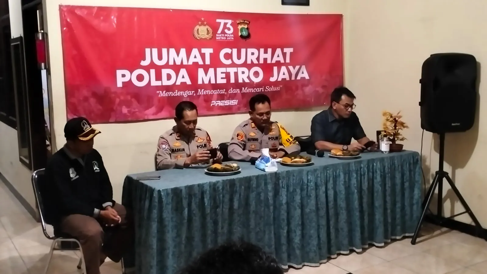 Jumat Curhat, Masyarakat RW 11 Klender Adukan Maraknya Peredaran Narkoba