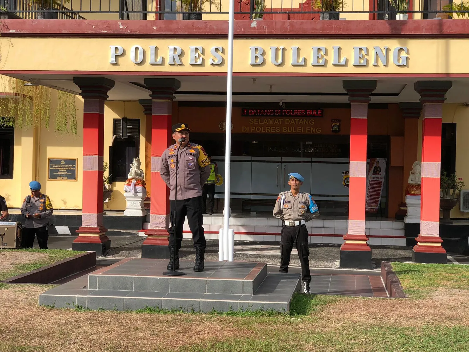 Apel Jam Pimpinan, Wakapolres Tekankan Selalu Siap Siaga Dalam Hadapi Tahapan Pemilu 2024 dan Tetap Jaga Netralitas Polri