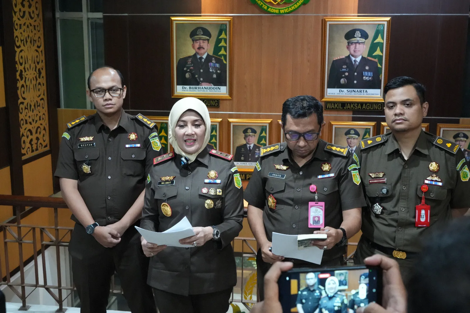 Kasus Penyimpangan Pengelolaan Dana Tabungan dan Deposito Bank Jatim Cabang Pembantu Pesanggaran Banyuwangi Kini Naik Ketingkat Penyidikan