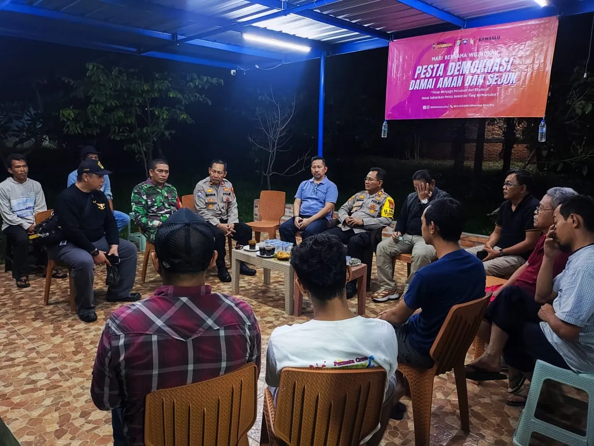 Coiling System Jelang Pemilu 2024, Kapolsek Duren Sawit Optimalkan Satkamling di Wilayahnya