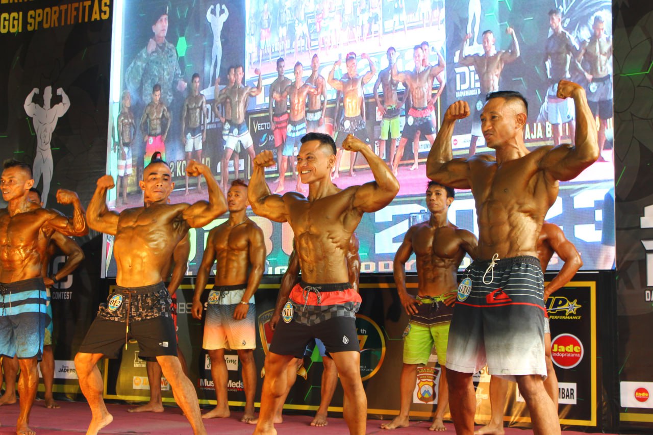 Kuatkan Gaya Hidup Sehat Masyarakat, Gelar Kompetisi Tarung Otot di Event Bodý Contest Danyon Bekang 2 Kostrad