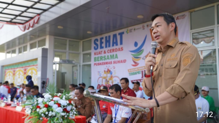 Puskesmas Kecamatan Suhaid Mendapatkan Bantuan Ambulance Air
