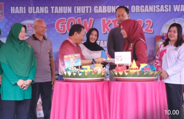 HUT Gabungan Organisasi Wanita (Gow) ke 22 dan Peringatan Hari Ibu ke 95 Tahun 2023 di Meriahkan Dengan Senam Bersama