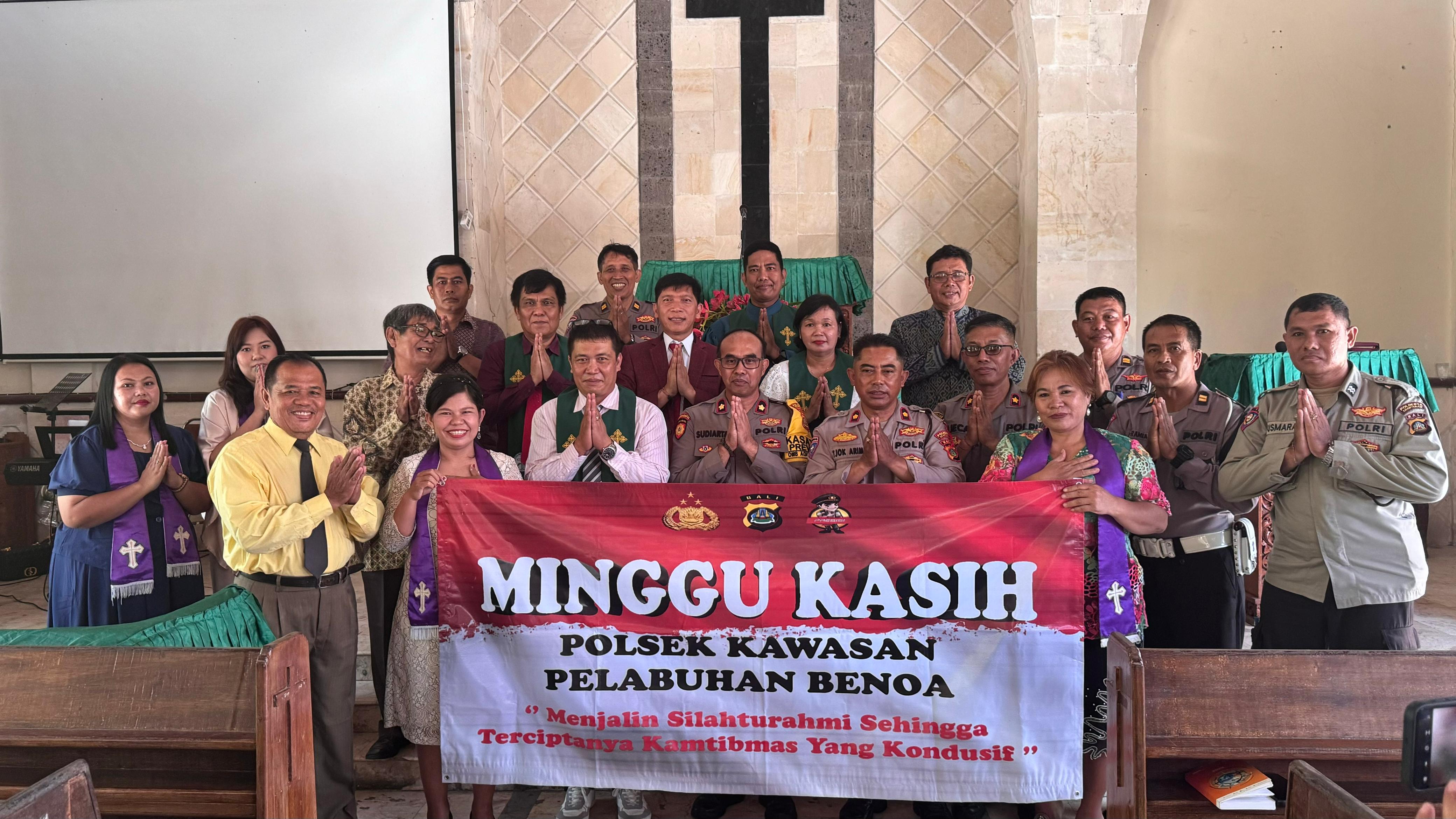 Minggu Kasih di Gereja Persekutuan Umat Kristiani Pelabuhan Benoa Bersama Polresta Denpasar