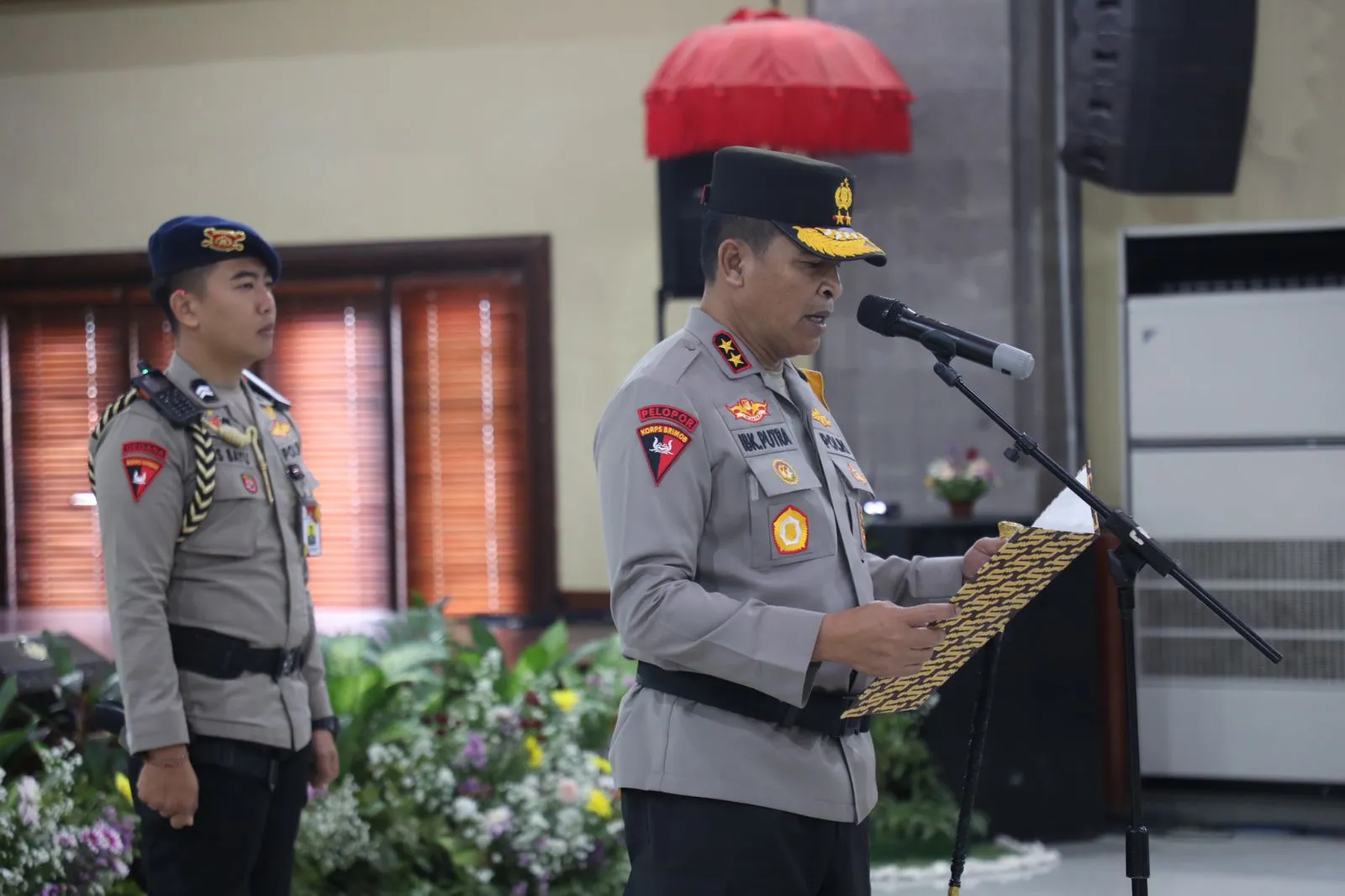 Kapolda Bali Pimpin Sertijab Kabid Keu Polda Bali