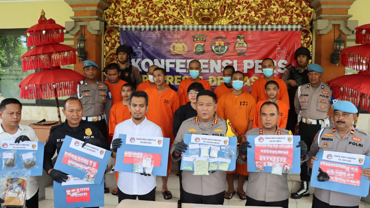 Satresnarkoba Polresta Denpasar Amankan Puluhan Pengedar dan Pemakai Narkoba Dalam Sebulan