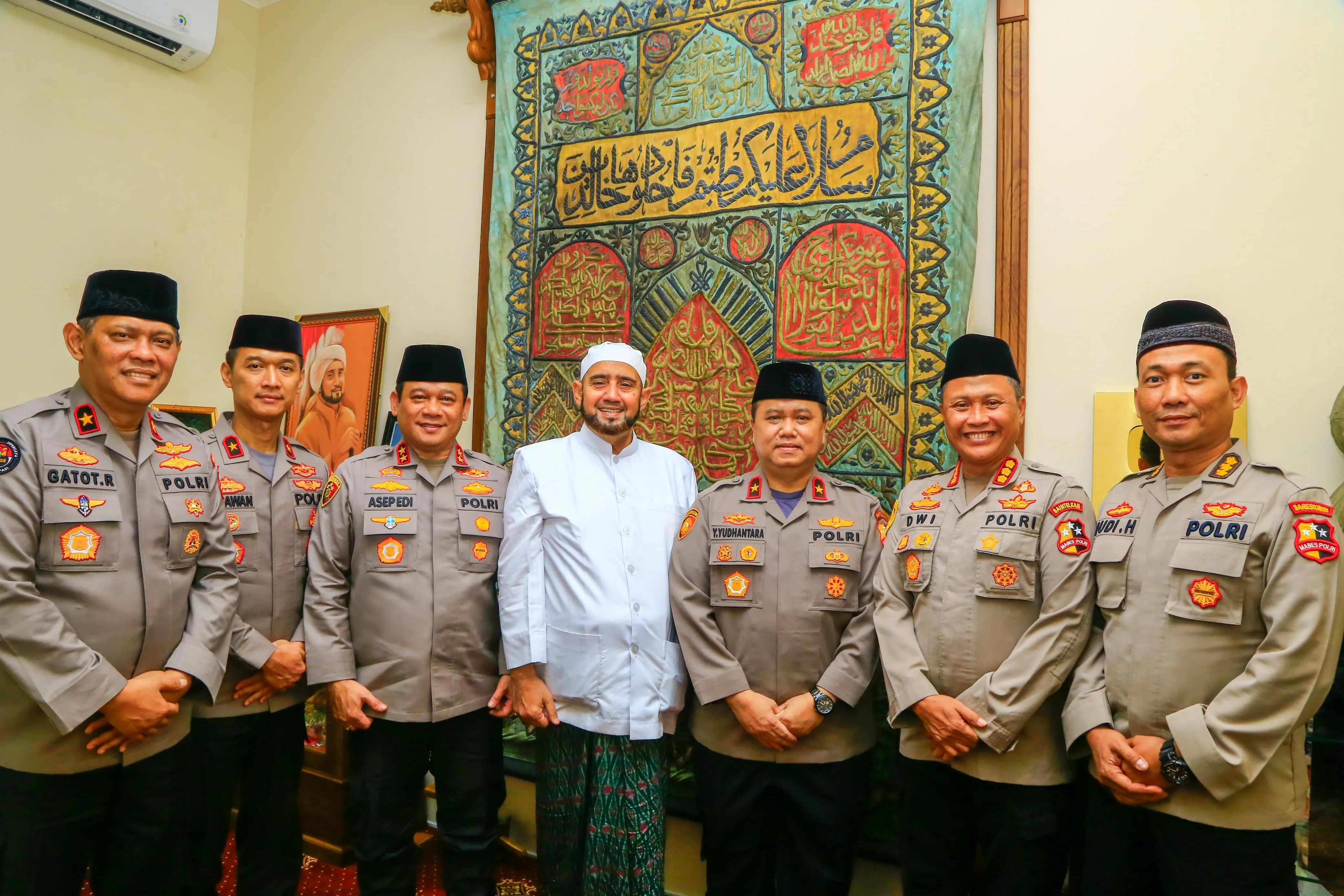 Depan Jamaah Habib Syech, Kaops NCS Polri Serukan Jaga Pemilu 2024 Aman dan Damai