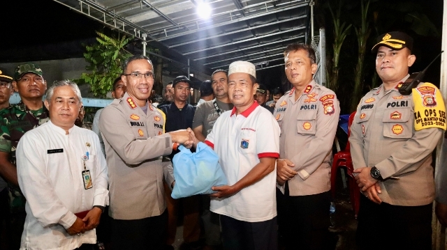 Cek Posko Terpadu Dan Satkamling, Kapolres Minta Warga Jaga Kondusifitas Demi Keamanan Bersama 