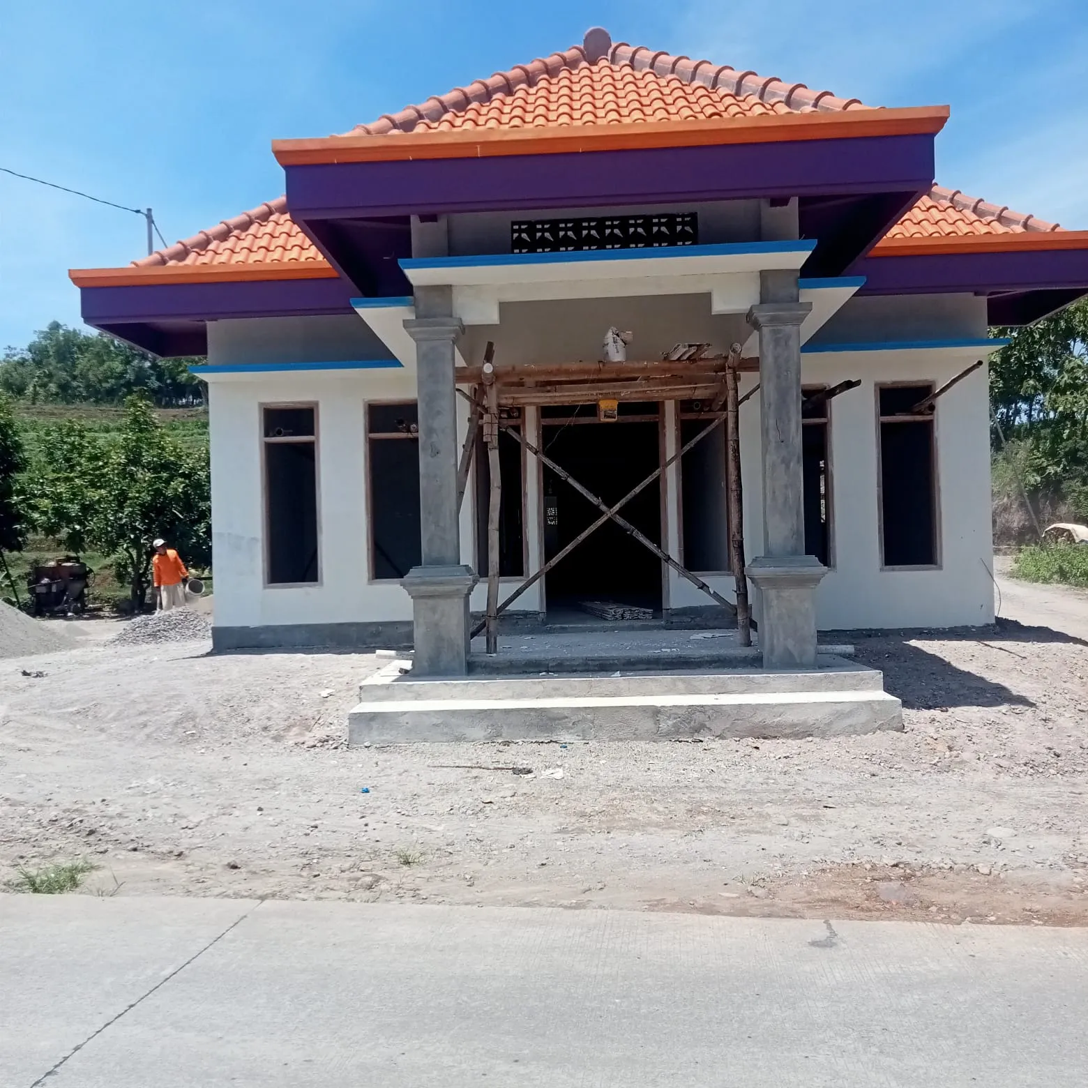 Diduga Kuat Kades Genjeng Serobot Lahan Milik Pengairan Untuk di Bangun Rumah Pribadi