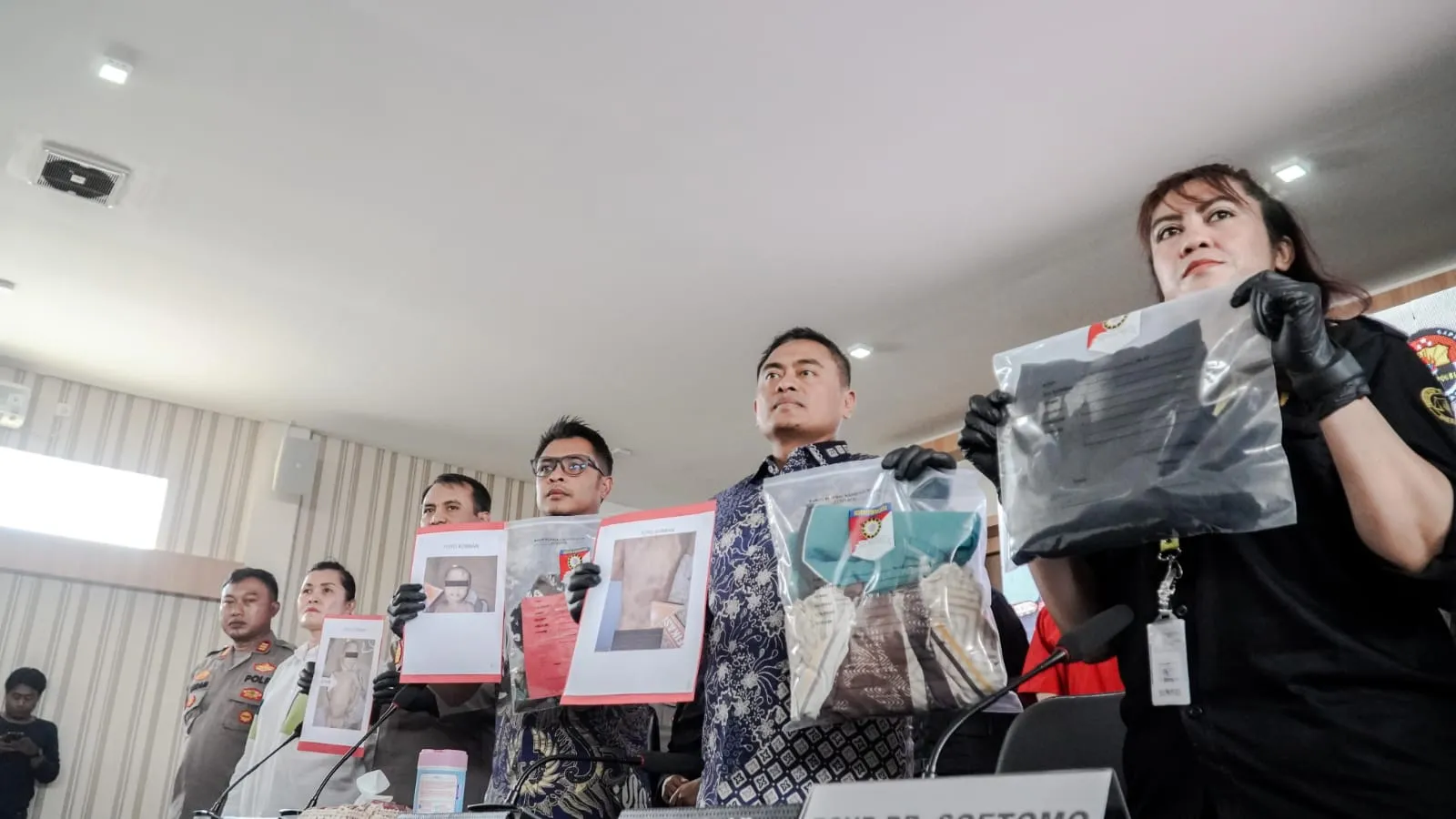 Polrestabes Surabaya Berhasil Ungkap Pelaku Aniaya Anak Hingga MD