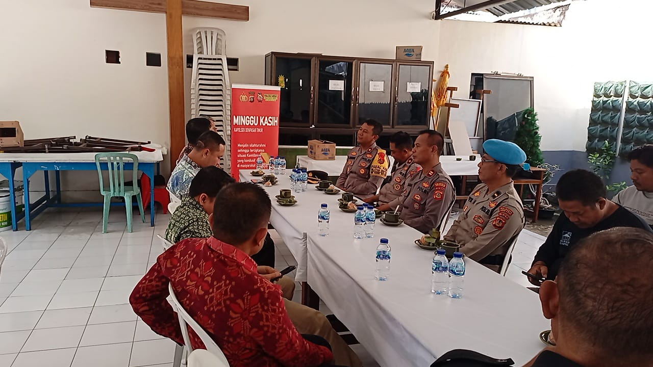Polresta Denpasar Jalin Kerjasama Harmonis Dengan Jemaat Gereja Kemah Injil Dalam Giat Minggu Kasih