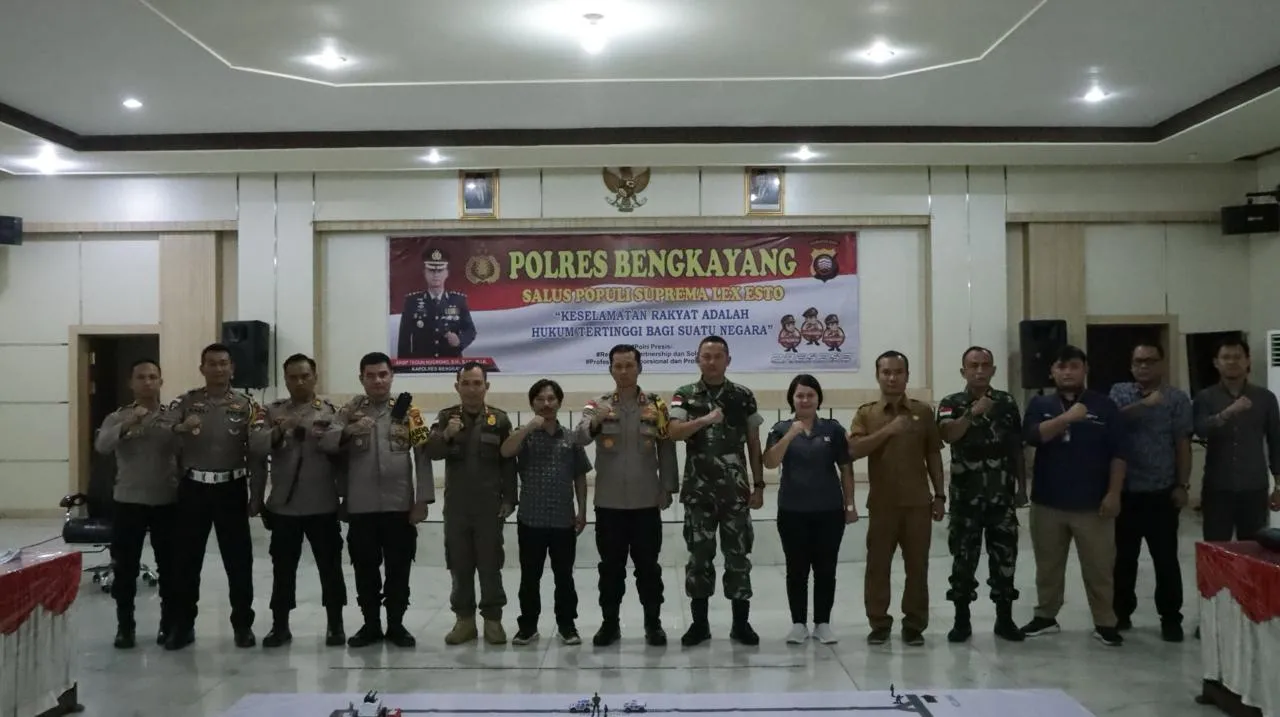 Jelang Rapat Pleno Tingkat Kabupaten, Kapolres Bengkayang Gelar Tactical Floor Game