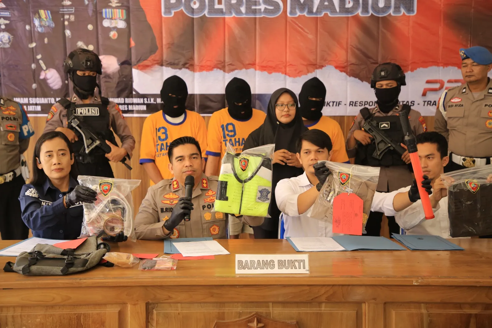 Polres Madiun Berhasil Ungkap Kasus Perampokan Truk Rokok, Tiga Tersangka Diamankan