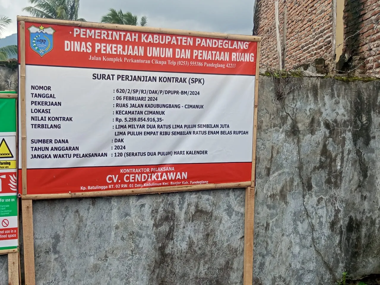 Dinas Pekerjaan Umum dan Penataan Ruang Melalui Kontraktok Pelaksana CV. CENDEKIAWAN Tujuan Tingkatkan Kualitas Jalan 
