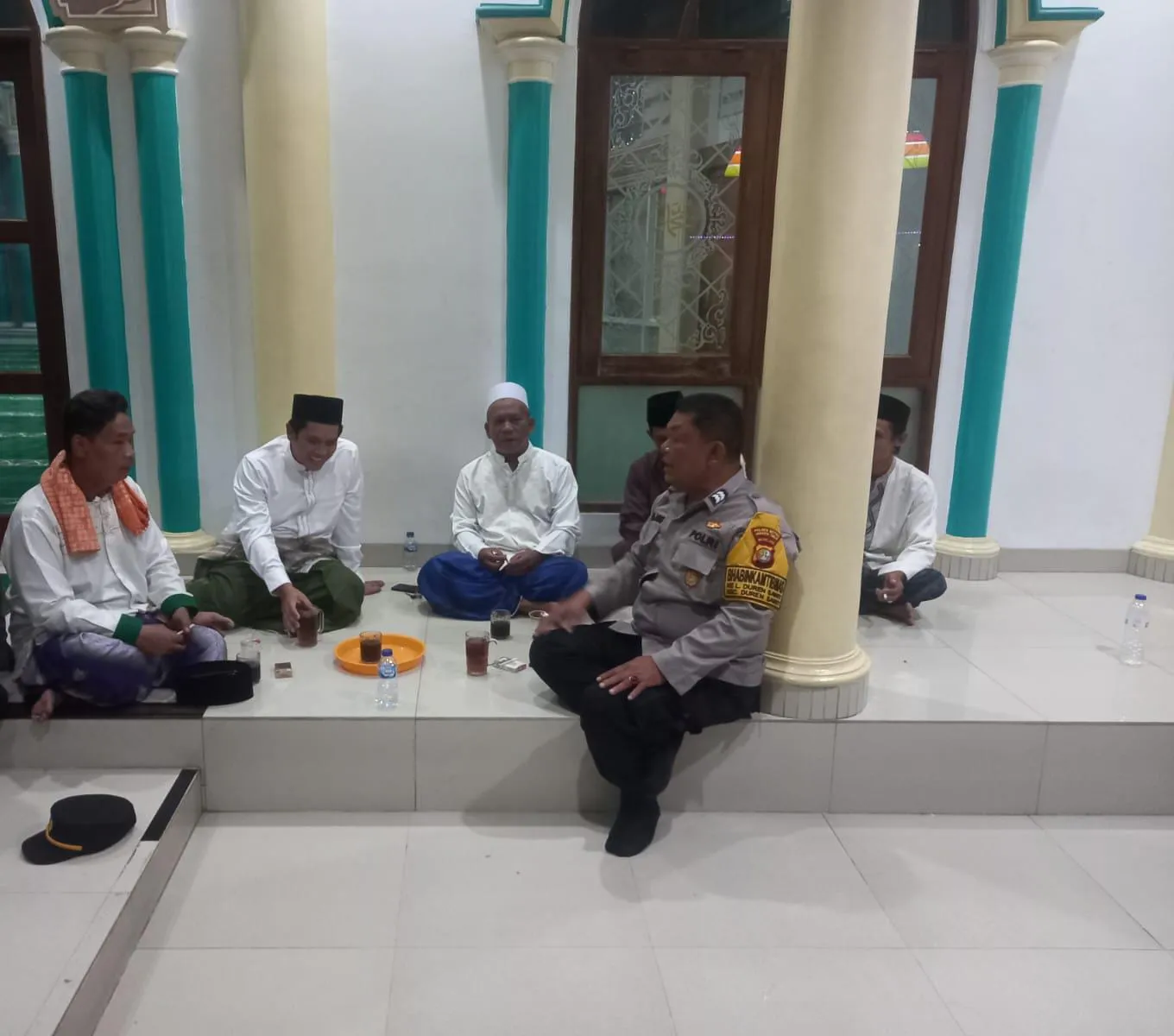 Bulan Suci Ramadhan, Bhabinkamtibmas Ajak Pengurus Masjid Jaga Kamtibmas