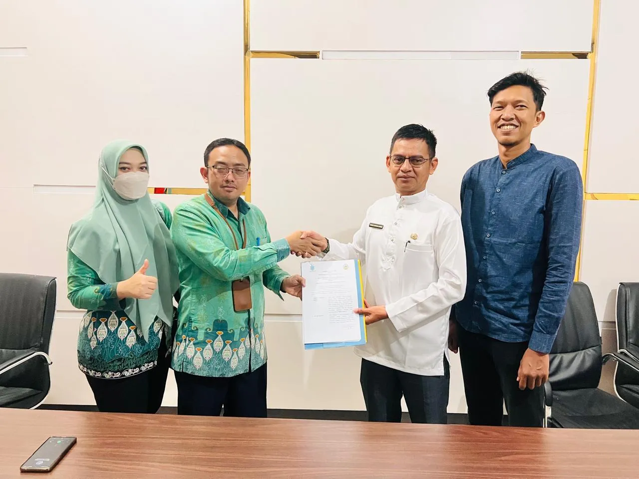 Pemkab Kayong Utara Gandeng Bank Kalbar Permudah Pembayaran Pajak Daerah