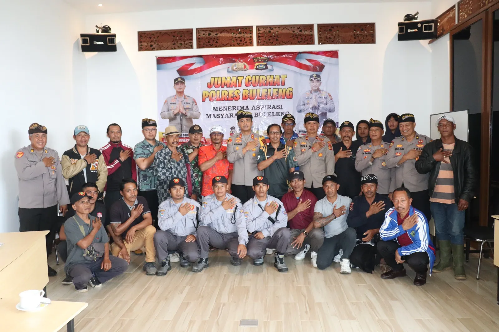 Isu Kemacetan Mencuat Saat Kapolres Buleleng Menyapa Warga Desa Wanagiri