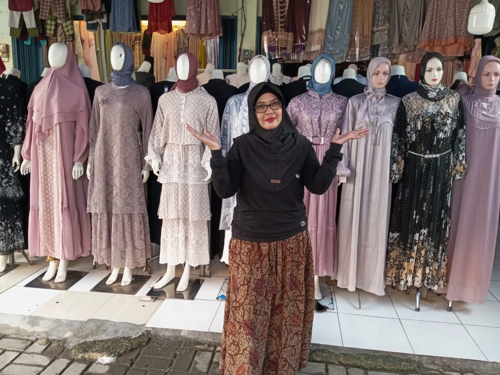 Toko Busana Hj.Edah Fashion Jadi Pilihan dan Buruan Masyarakat Untuk Busana Jelang Lebaran