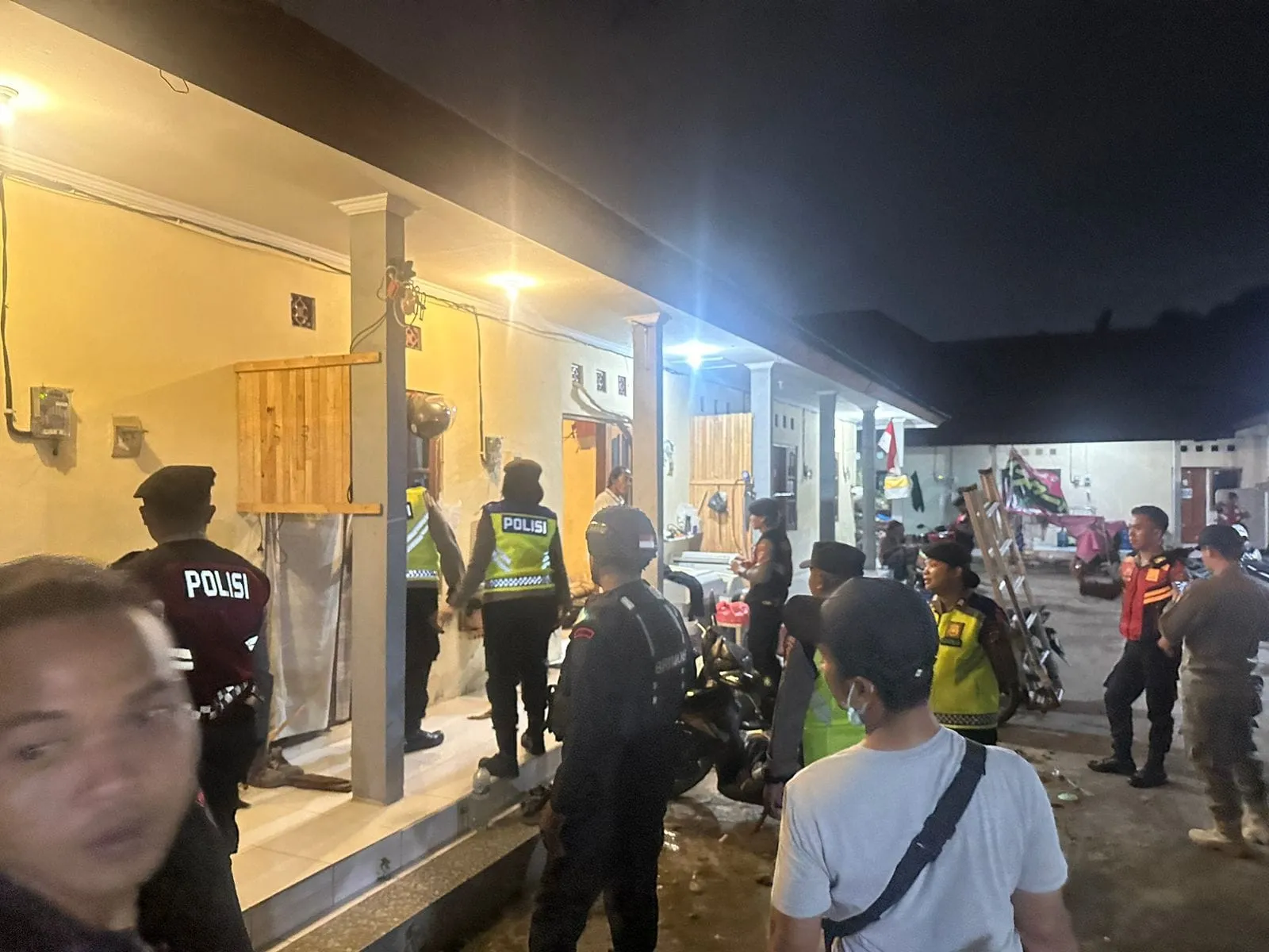 Satgas Operasi Cipkon Datakan Duktang Rumah Kos Sekarsari