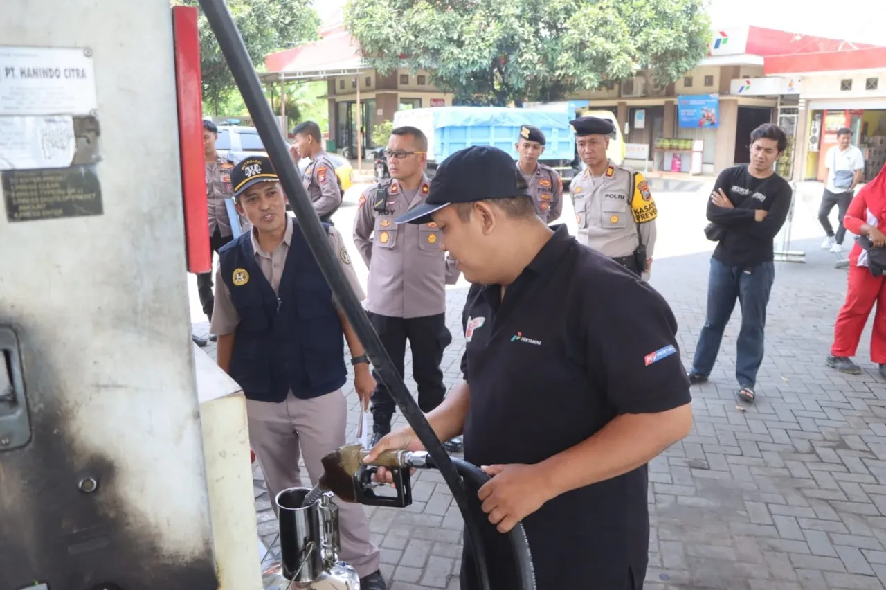 Polres Pasuruan Kota Antisipasi Kecurangan SPBU dan Pengecekan Ketersediaan Bahan Bakar Jelang Mudik Lebaran 1445 H