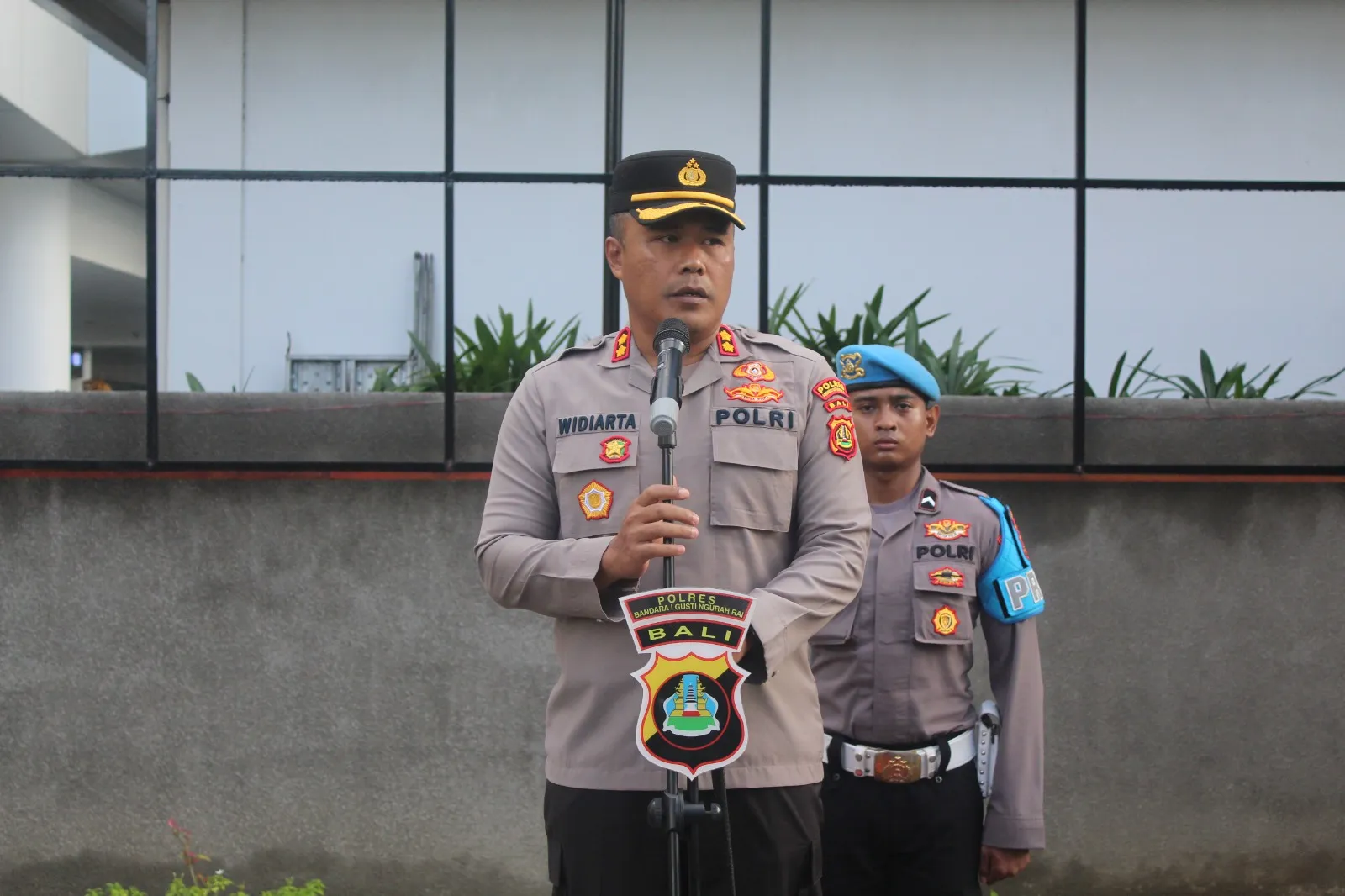 Ini Arahan Kapolres Bandara Ngurah Rai saat Apel Jam Pimpinan