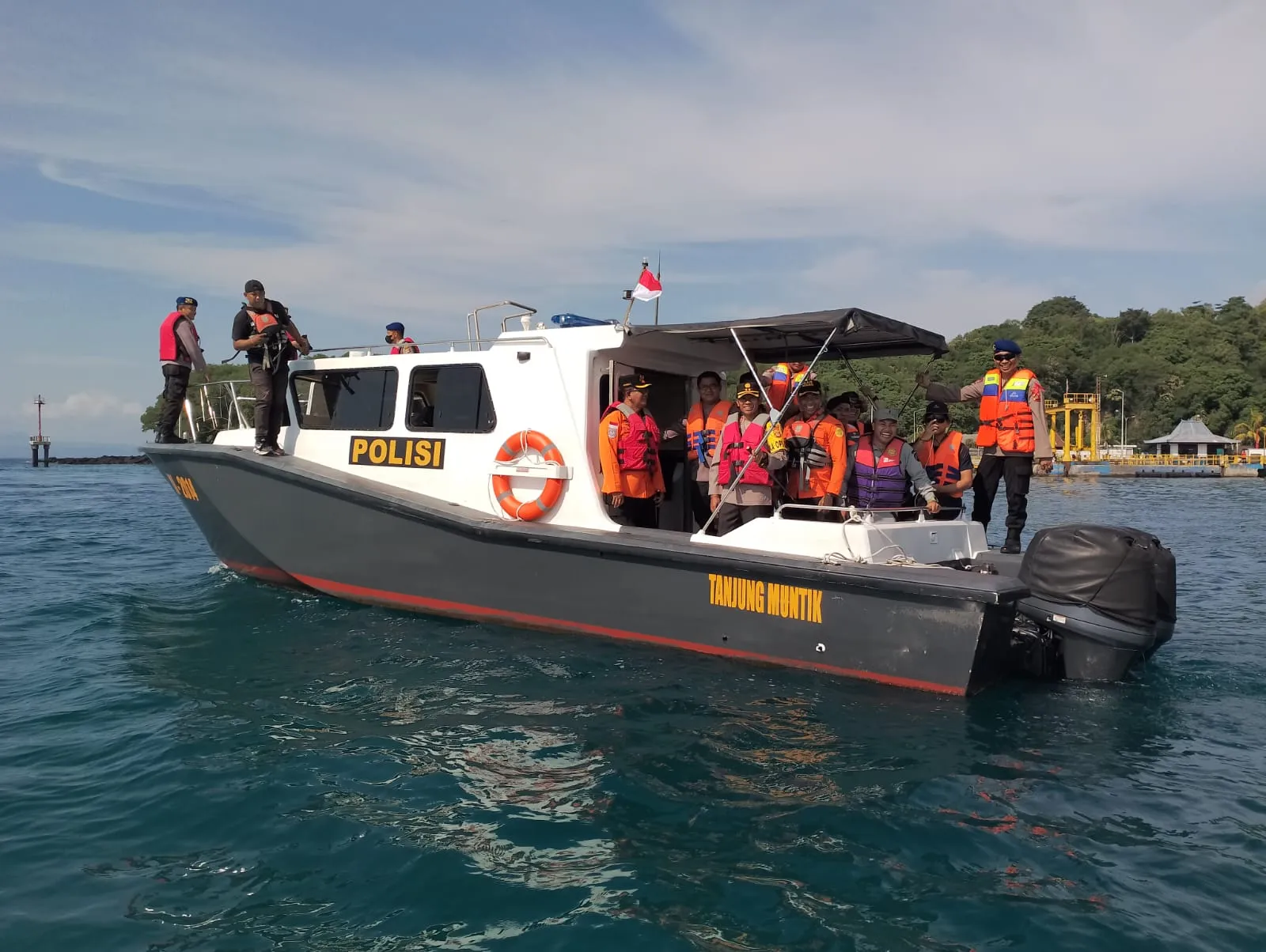 Amankan Mudik Kapolres Karangasem Gelar Patroli Gabungan di Perairan Karangasem Terkait Ops Ketupat Agung 2024