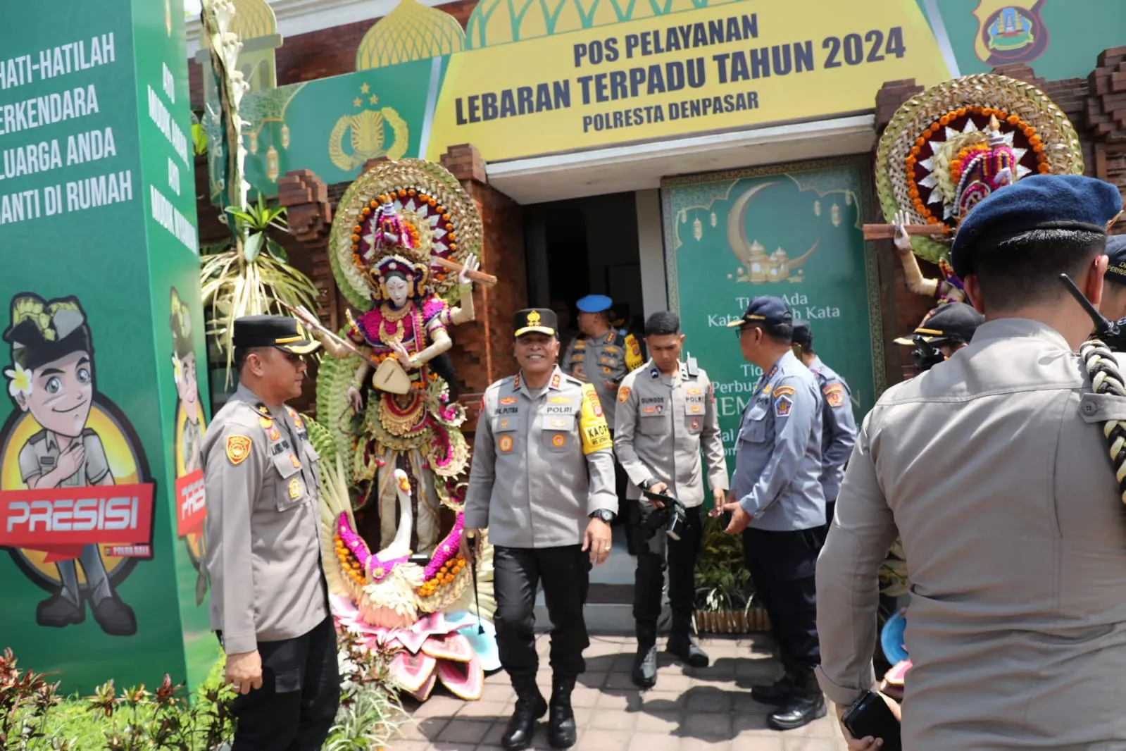 Pantau Arus Mudik Kapolda Bali Cek Pos Pelayanan Terpadu Ubung