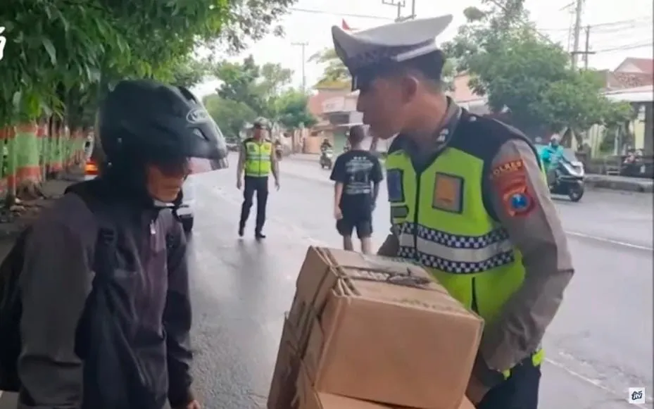 Polres Nganjuk Luncurkan Program Inovatif Bengkel Keliling Gratis Selama Operasi Ketupat Semeru 2024