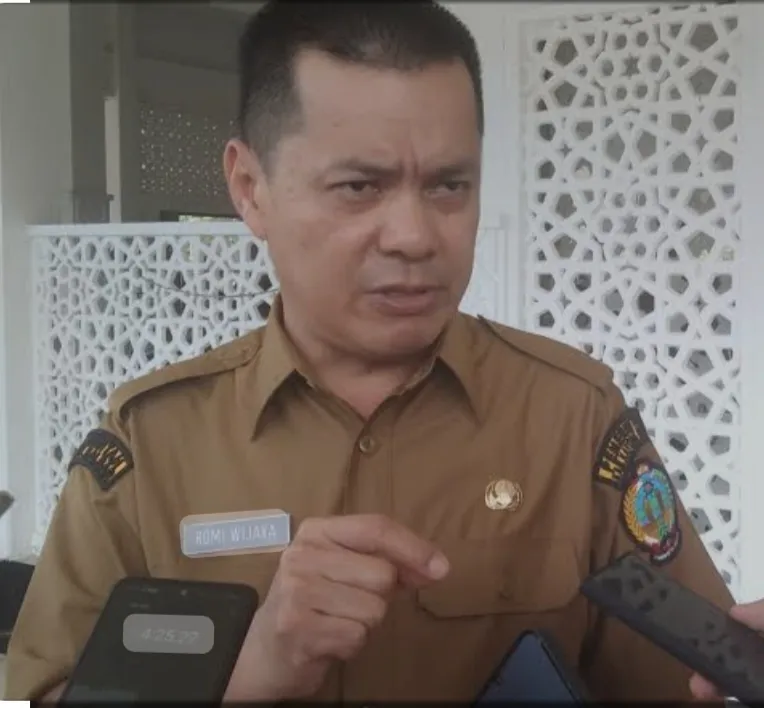 Polindes Masbangun Memprihatinkan, Pj Bupati Kayong Utara RW Minta Kadiskes dan BKD Berkoordinasi