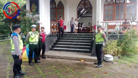 Polres Karangasem Kerahkan 30 Personel, guna Amankan Perayaan Kenaikan Yesus Kristus di Bali