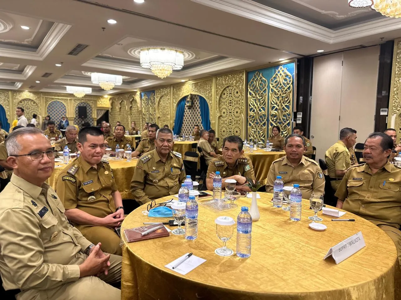 Sinergi dan Kolaborasi Diperkuat, Pj Bupati Kayong Utara Hadiri Rapat Koordinasi Gubernur