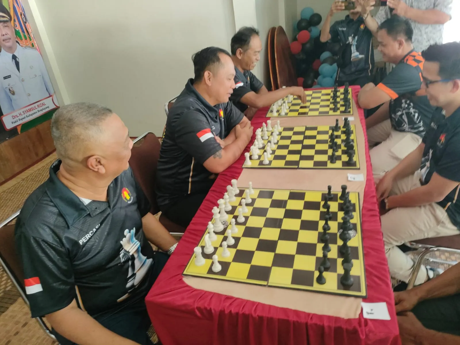 HUT Pemerintah Kabupaten Bengkayang ke 25 Tahun 2024 Bupati Bengkayang membuka Turnamen Catur Cepat
