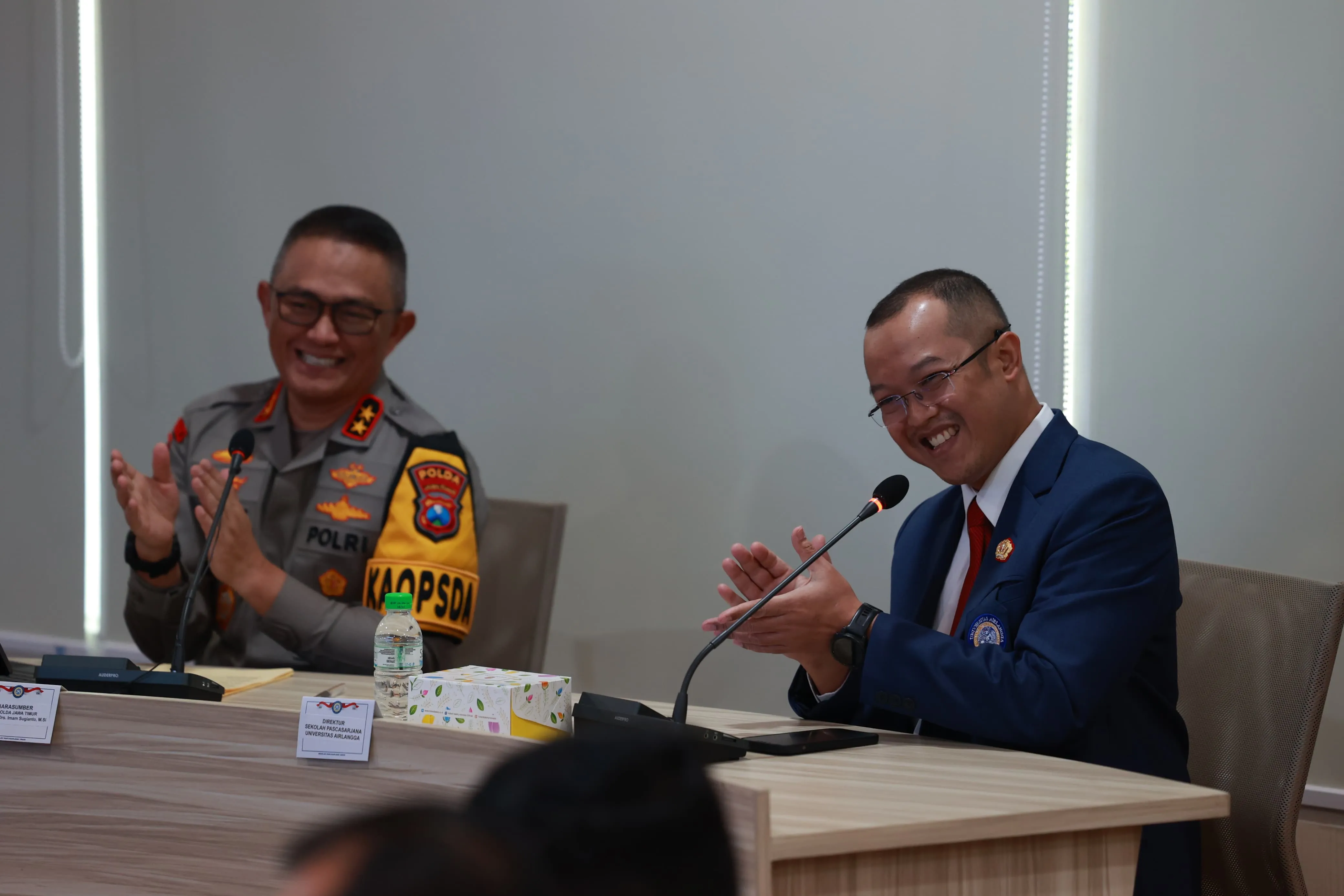 Beri Kuliah Umum Pasca Sarjana di UNAIR, Kapolda Jatim Paparkan Smart Policing Dalam Mewujudkan Keamanan