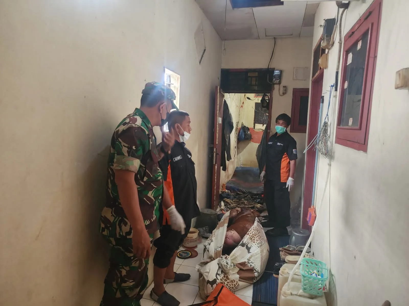 Mayat Sudah 2 Hari Membusuk, di Temukan Didalam Kamar di Kapuk Cengkareng