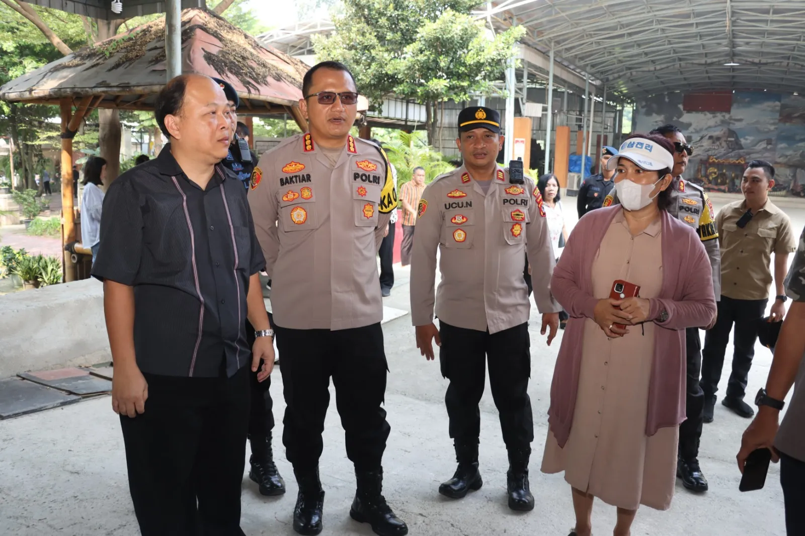 Kegiatan Ibadah Kenaikan Yesus Kristus di Gereja Santo Gregorius, Kapolresta Tangerang Cek Pengamanan