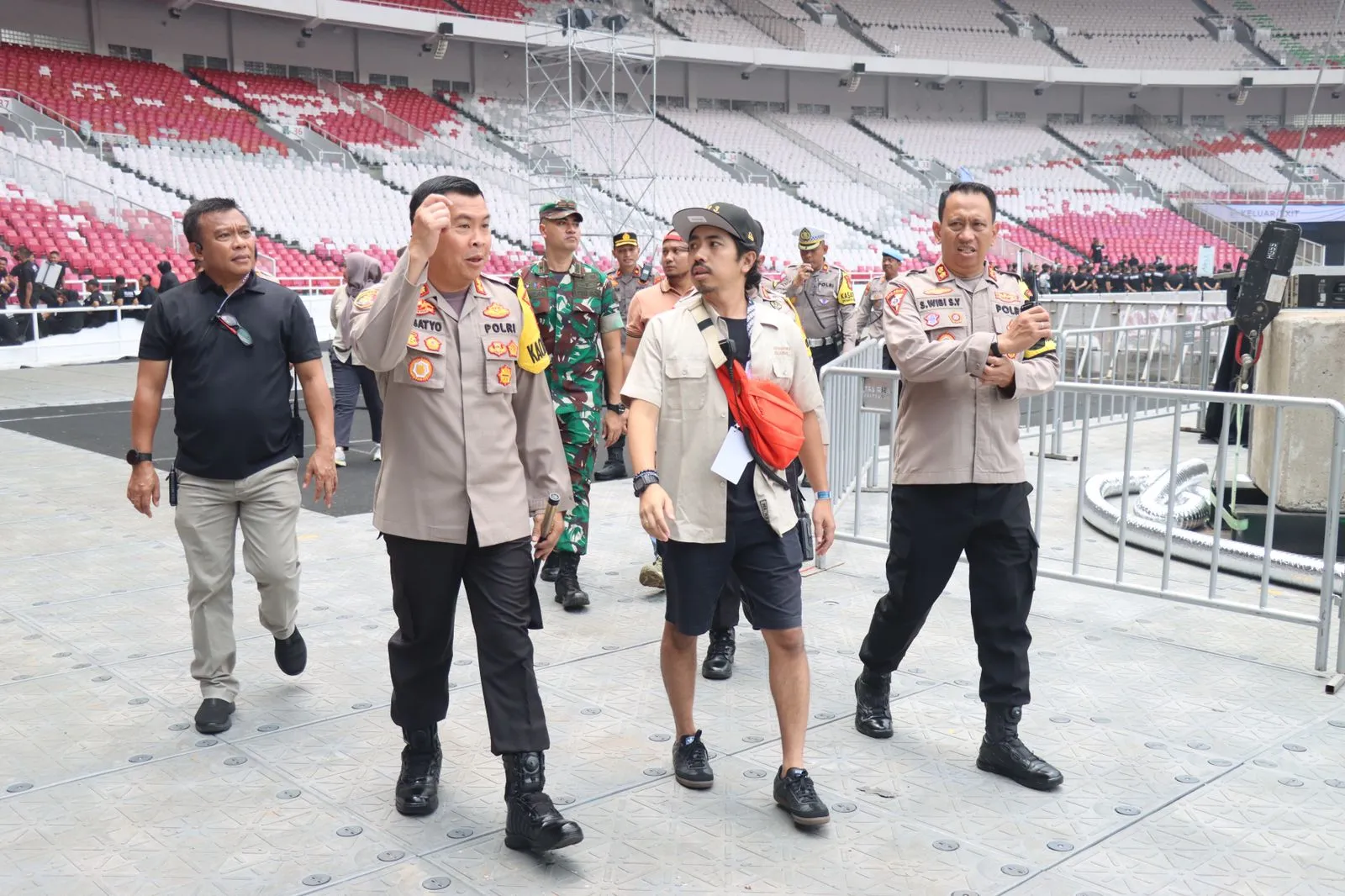 Polri Kerahkan 865 Personil Amankan Konser NCT dan Kyuhyun di GBK