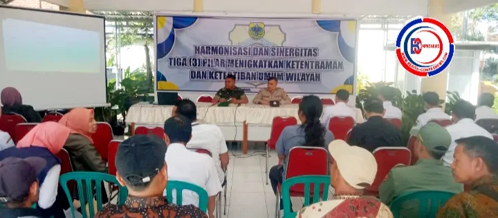 Hadapi Pilkada Serentak, Danramil 01 Bondowoso Lakukan Giat Pembinaan Satlinmas di Kecamatan Kota