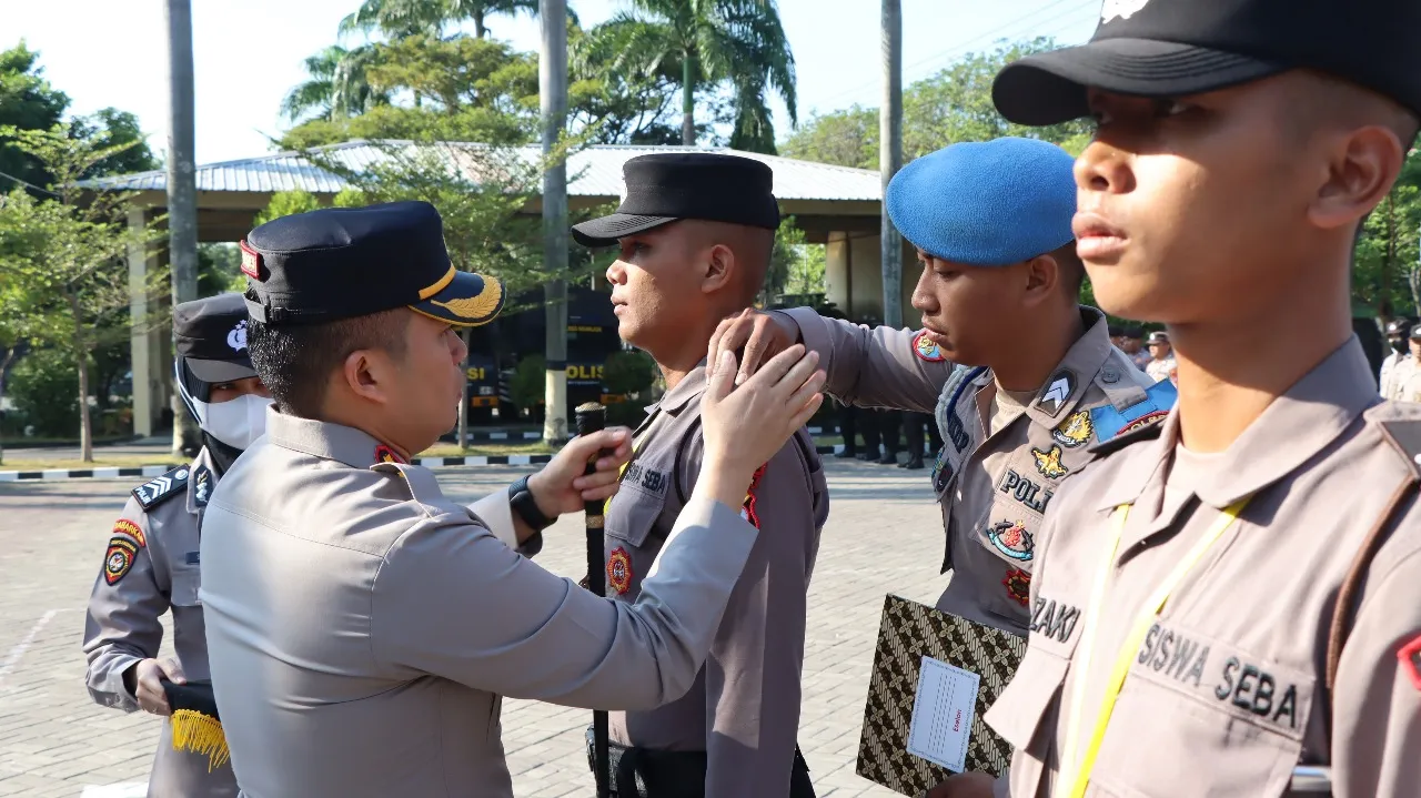 Kapolres Nganjuk Pimpin Upacara Kenaikan Pangkat Pengabdian dan Membuka Latja Siswa Diktuk BA Gelombang I T.A. 2024